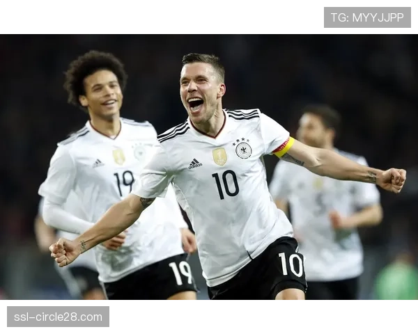 德国足协推出自有付费电视频道DFB.tv，提供24-7不间断节目